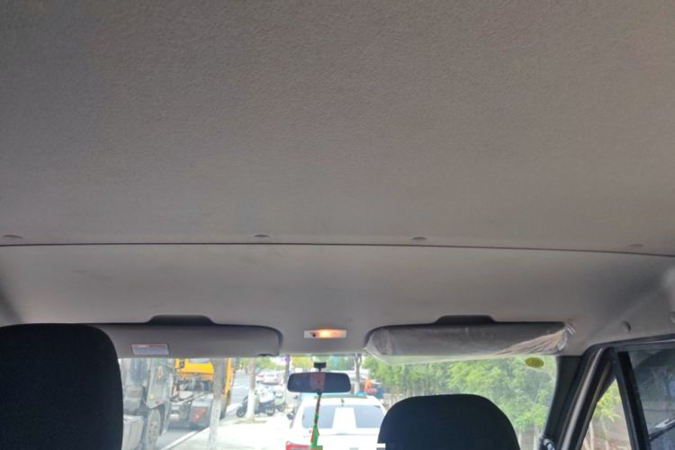 Used JMC Fushun 2025 2.0T 6MT Diesel Short-Wheelbase Low-Roof Commercial Multi-Purpose Passenger Vehicle with 5/6 Seats and Twin-Swing Tailgate Headliner