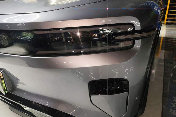 Used CHANGAN NEVO E07 2026 Model Pure Electric Four-Wheel Drive 90kWh Dacheng Edition