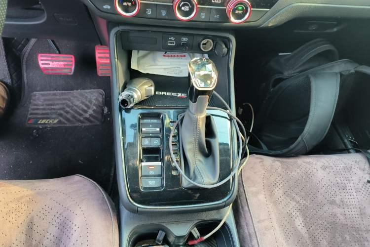 Used Honda Breeze 2023 240TURBO Two-Wheel-Drive Luxury Edition 5 Seats