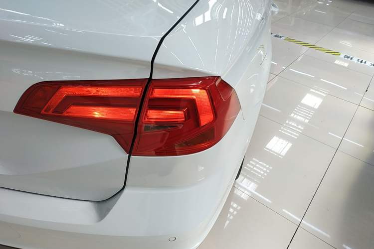 Used Volkswagen Bora 2021 1.5L Automatic Fashionable Smart Connectivity Version
