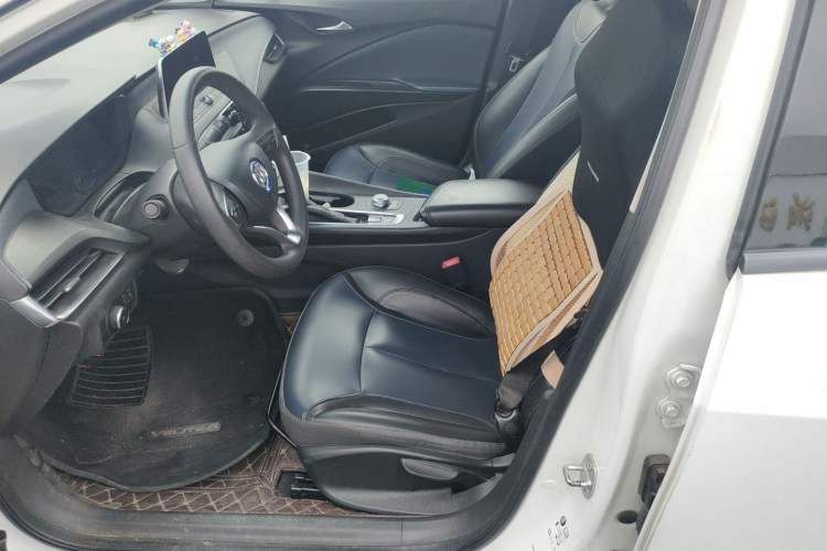 Used Buick Velite 6 2019 Connected Fashion Model Left Front Seat