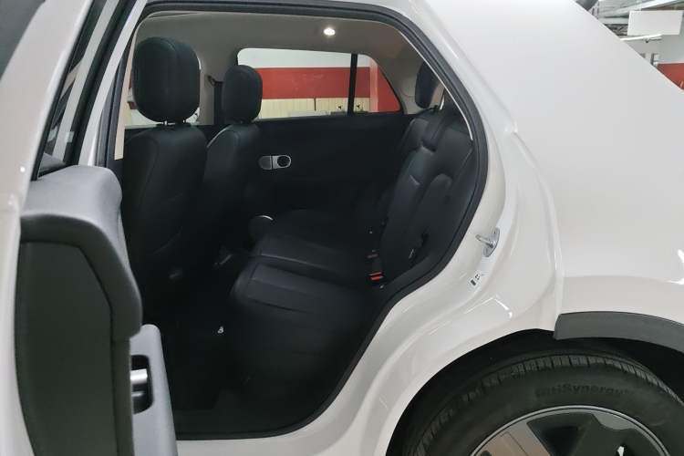 Used firefly 2025 Illuminated Edition
