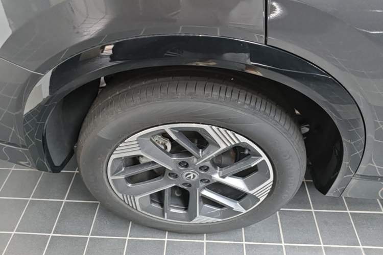 Used CHANGAN CS75 PLUS 2025 4th Generation 1.5T New Blue Whale Smart Luxury Edition