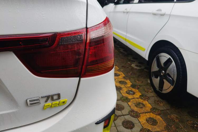 Used Dongfeng Aeolus E70 2023 Revised PRO Smart Drive Version
