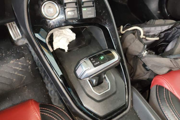 Used Haval H2s 2017 Red-Label 1.5T Dual-Clutch Luxury Model