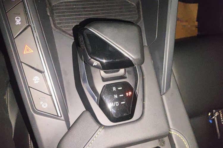 Used Lynk & Co 06 2023 Remix 1.5T Hero
