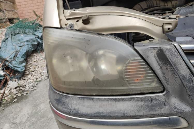 Used FORTHING Lingzhi 2013 M3 1.6L 7-Seater Luxury Model
