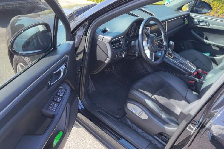 Used Porsche Macan 2018 Macan 2.0T
