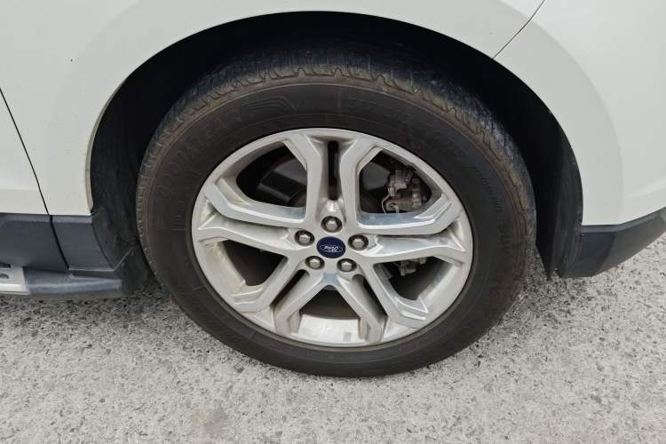 Used Ford Edge 2016 EcoBoost 245 Four-Wheel Drive Titanium Edition 7-Seater