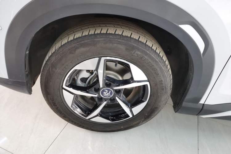 Used BYD Yuan UP 2025 Intelligent Driving Version 401 km Leading Edition Left Front Wheel Hub