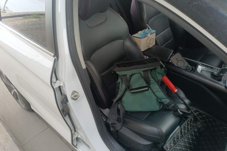 Used Geely Auto Binray 2020 Revised 1.4T CVT Asian Games Edition Right Front Seat