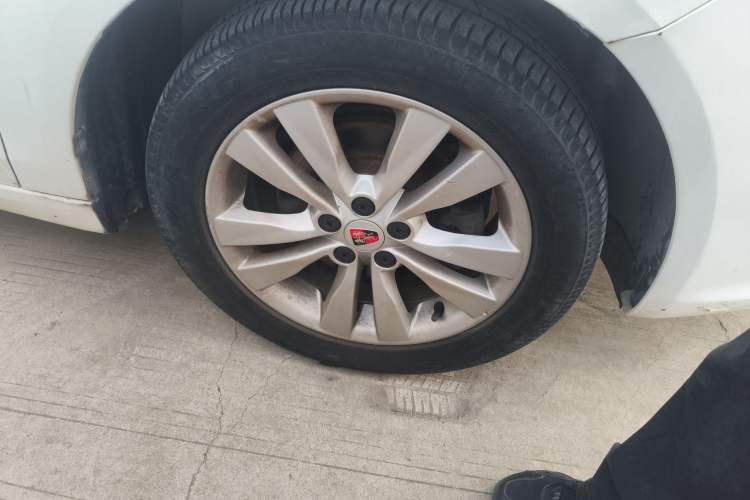 Used Roewe 360 2015 1.5L Manual Luxury Edition