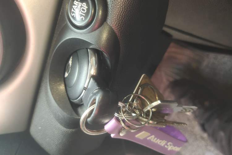 Used MINI 2012 1.6L COOPER Baker Street