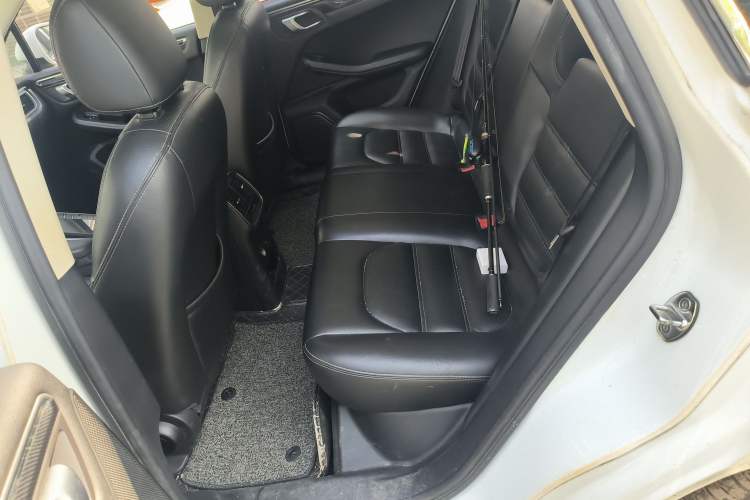 Used Zotye SR9 2017 2.0T Manual "Ultimate Light" Edition
