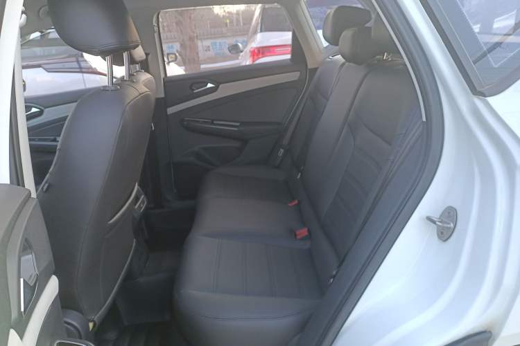 Used Jetta VS5 2023 280TSI Automatic Trend Edition
