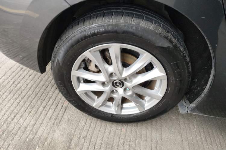 Used Mazda Mazda 3 Axela 2017 Sedan 1.5L Automatic Comfort Model Emission Standard China V
