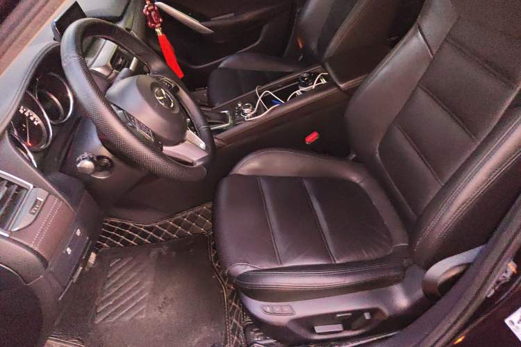 Used Mazda Atenza 2017 2.0L Blue Sky Luxury Edition
