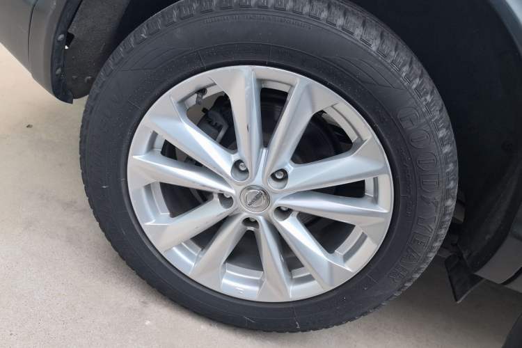 Used Nissan Qashqai 2016 2.0L CVT Elite Edition
