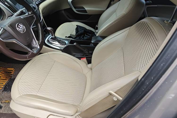 Used Buick Regal 2014 2.0L Leading Fashion Edition Left Front Seat