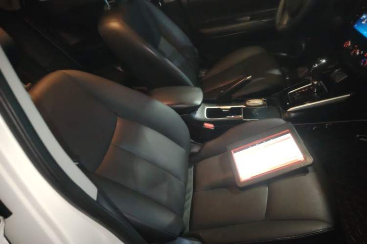 Used Nissan Sylphy 2019 1.6XV CVT Smart Connect Luxury Edition China VI Standard Right Front Seat