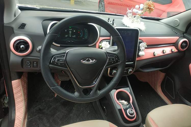 Used Chery Little Ant 2021 Revised Version 150 000 Yuan Ant Fan Edition New Ant Cool Edition Lithium Iron Phosphate