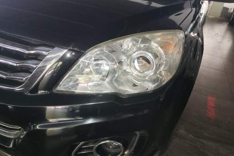 Used Haval H6 2013 Upgraded Model 1.5T Manual Two-Wheel Drive Elite Version
