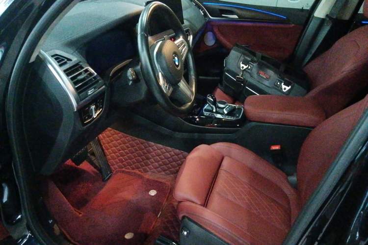 Used BMW X3 2023 xDrive30i Leading Model M Night Edition Package Left Front Seat