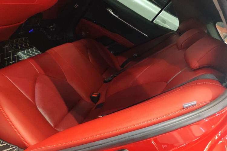 Used Toyota Camry 2019 2.5S FENGSHANG Version China VI Standard