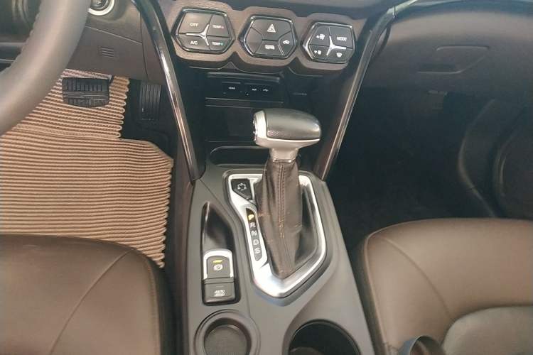 Used GAC Trumpchi GS4 2016 235T G-DCT Luxury Edition