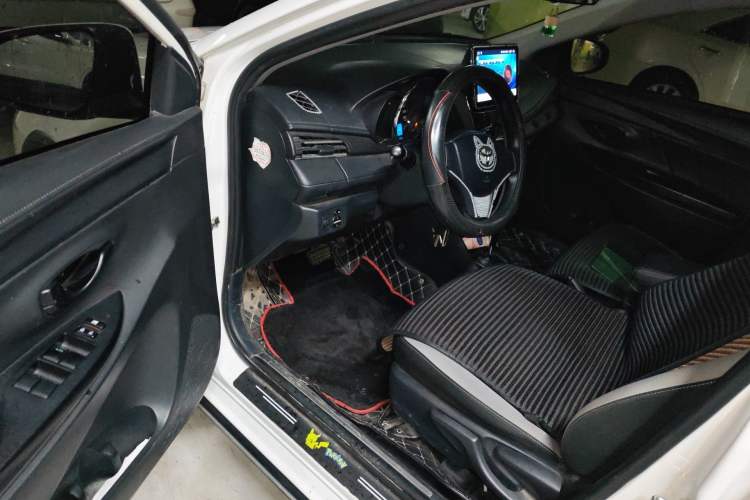 Used Toyota YARiS L Zhi Xuan 2020 X-Trail X 1.5L CVT Leading Edition Driver Seat