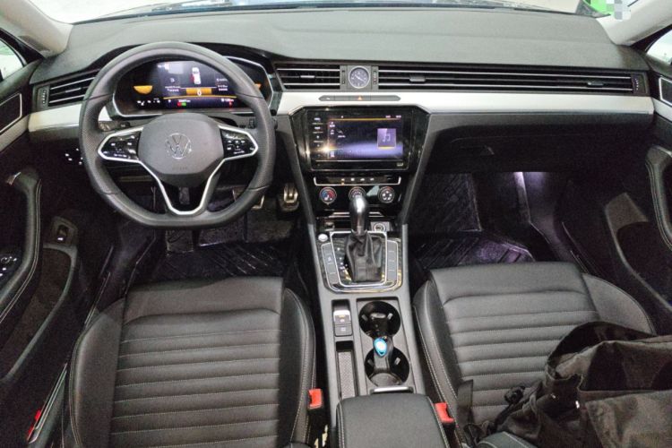 Used Volkswagen Magotan 2025 Zhongxiang Version 280TSI DSG Comfort Edition