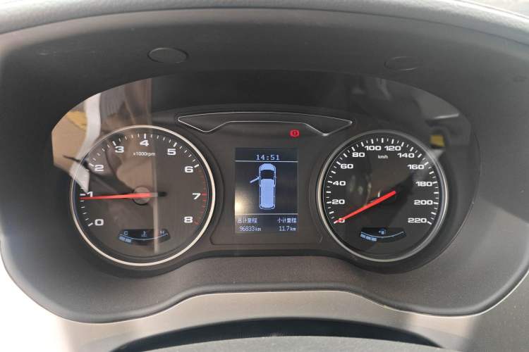 Used JAC Refine M4 2019 Business Series 2.0L Manual - China VI Standard
