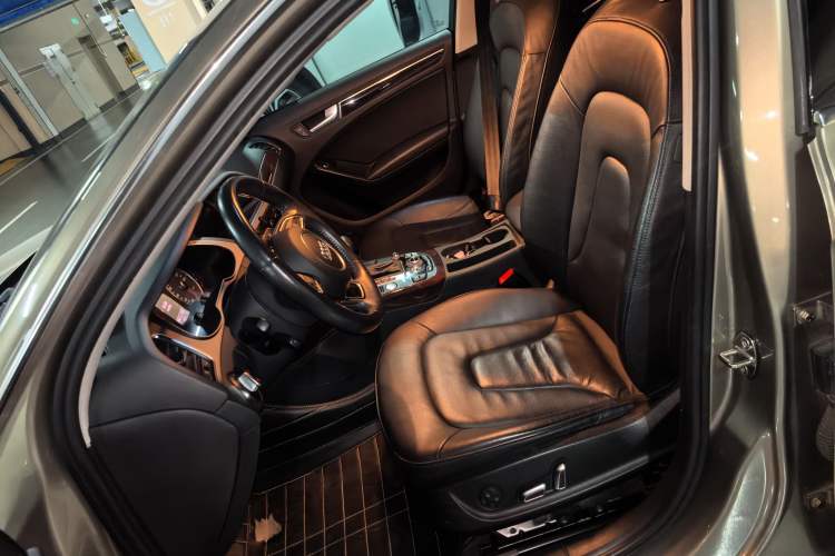 Used Audi A4L 2013 35 TFSI Automatic Technology Edition