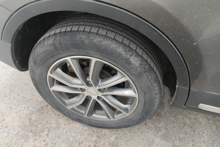 Used Geely Auto Emgrand X7 Sport 2018 1.8TD Automatic Two-Wheel Drive Smart Connect 4G Internet Edition