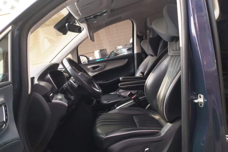 Used Roewe iMAX8 2021 400TGI Supreme Series Prestige Edition