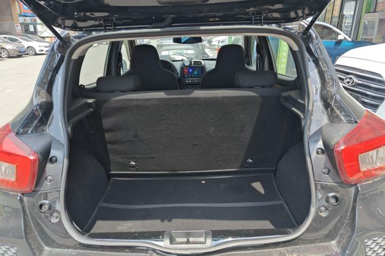 Used Dongfeng NAMMI EX1 2022 Restyled PRO Tiger Glory Standard Edition Trunk