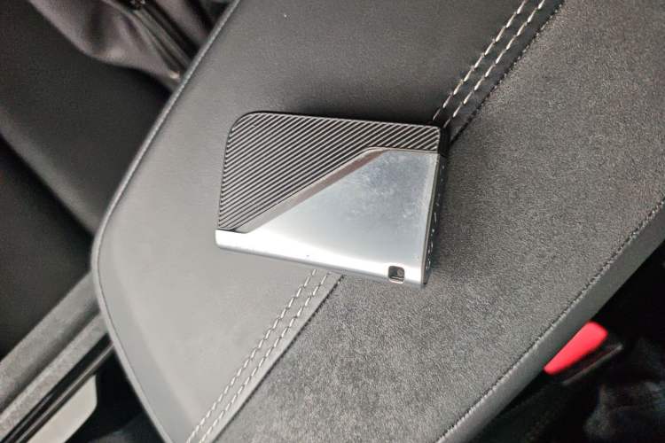 Used Lynk & Co 03 2023 1.5TD DCT JingPro Vehicle Key