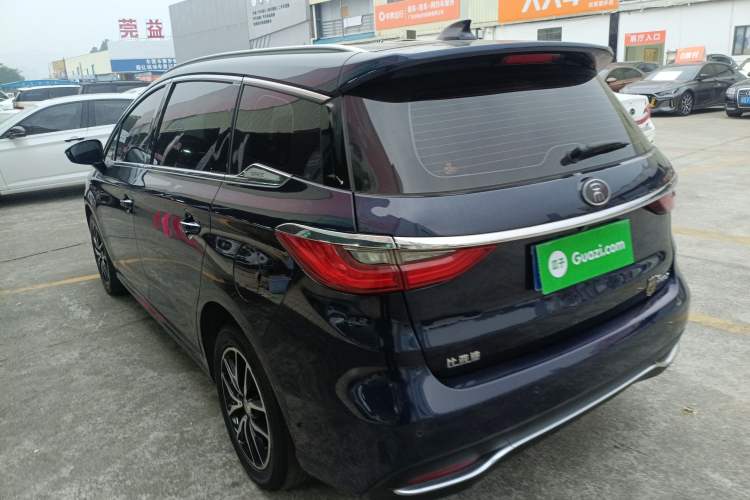 Used BYD Song MAX 2017 1.5T Automatic Smart Connect Elite 7-Seater
