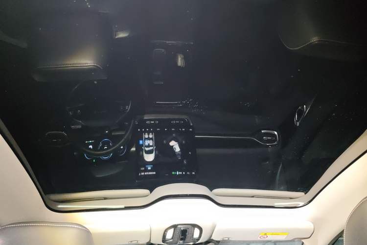 Used AION V 2023 Plus 70 Smart Tech Edition Lithium Iron Phosphate Headliner