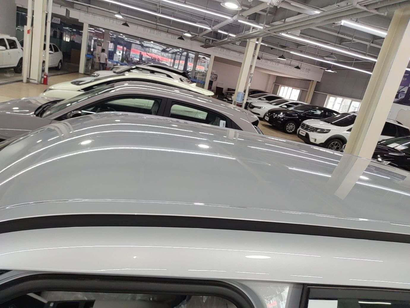 BYD Yuan UP 2025 Model 301KM Leading Version — снимка 7