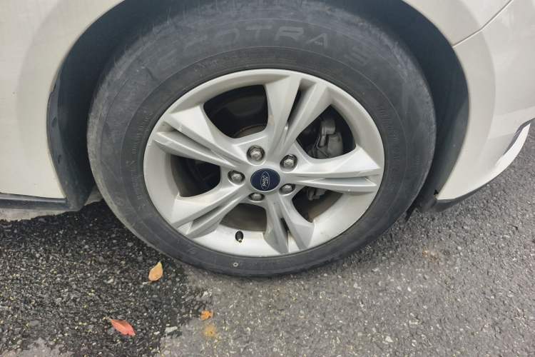 Used Ford Focus 2015 Hatchback 1.6L Automatic Comfort Model
