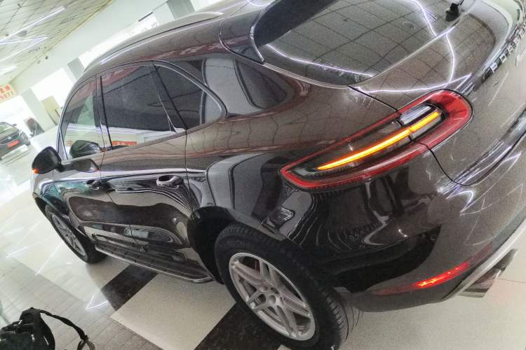 Used Porsche Macan 2014 Macan 2.0T