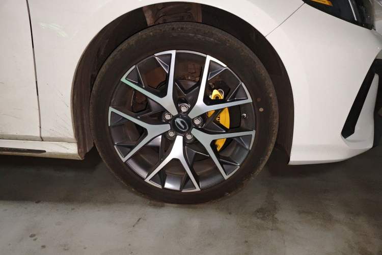 Used GAC Trumpchi EMPOW 2021 270T DCT J16 Version
