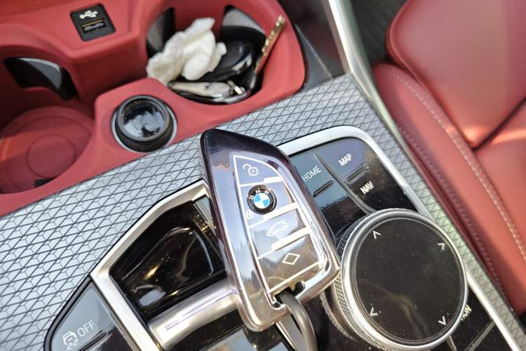 Used BMW 3 Series 2024 325Li M Sport Night Edition Package Vehicle Key