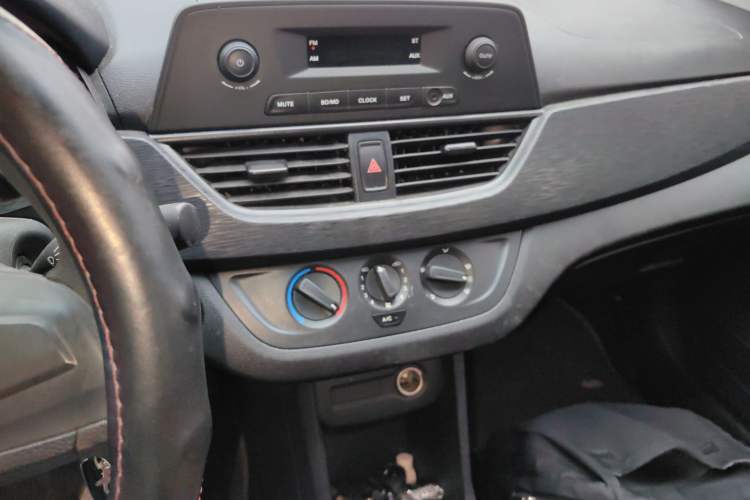 Used Baojun 310 2016 1.2L Manual Value Edition
