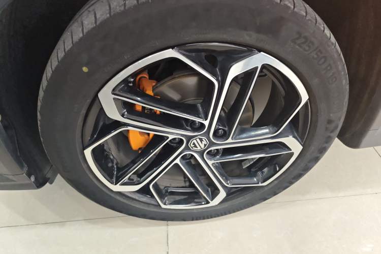 Used MG ONE 2022 α-Smart Sports Series 1.5T Advanced Edition Left Front Wheel Hub