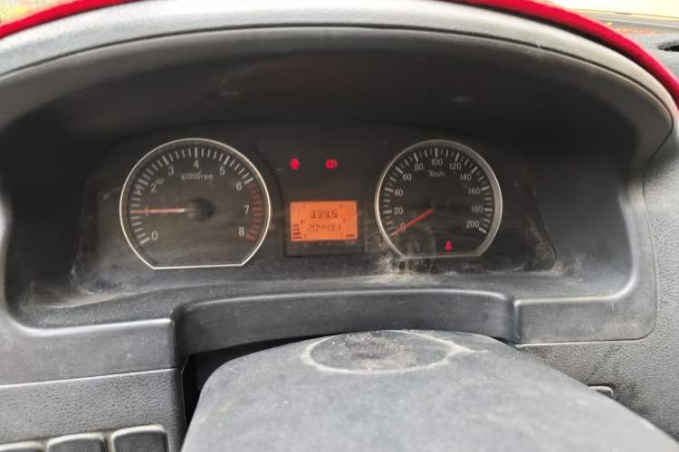 Used FORTHING Lingzhi 2014 M3 1.6L 7-Seater Comfort Model
