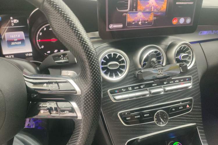 Used Mercedes-Benz C-Class 2015 C 200 L Audio And AC Panel