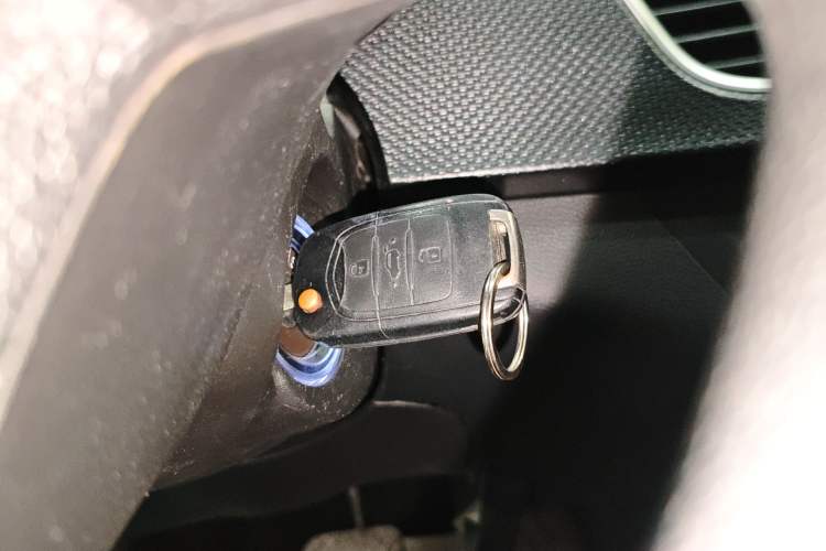 Used Baojun 730 2019 1.5T CVT Fashion Model 7 Seats China VI Emission Standard Interior 1