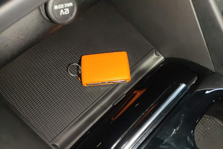 Used Volvo XC40 2025 B4 4x4 Smart Luxury Edition
